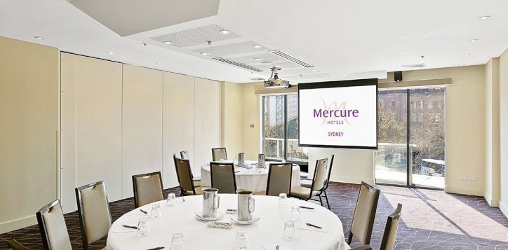 museum-banquet-2-with-mercure-logo-2